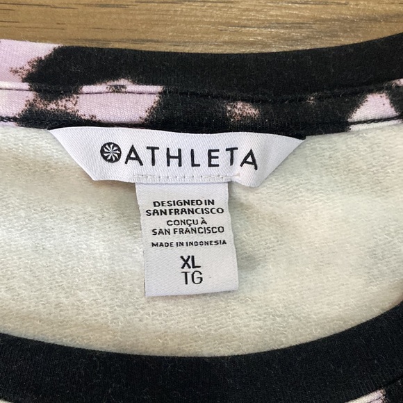 NWT Athleta sweatshirt XL - Picture 5 of 8